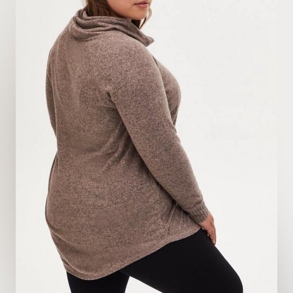 Women’s torrid 1 Blush Tan Super Soft Plush Cowl Neck Raglan Tunic Sweatshirt - Picture 2 of 14